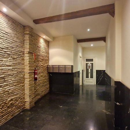 Lux Wood Loft With Air Con & Lift Apartment Logrono Bagian luar foto