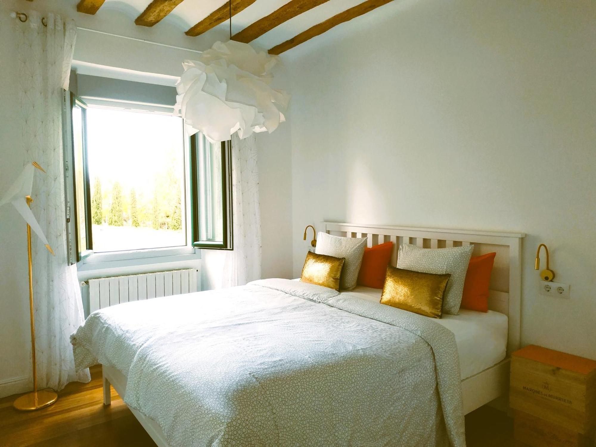Lux Wood Loft With Air Con & Lift Apartment Logrono Bagian luar foto