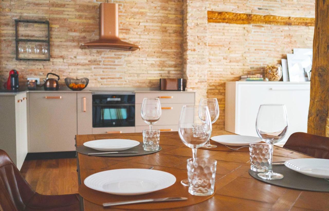 Lux Wood Loft With Air Con & Lift Apartment Logrono Bagian luar foto